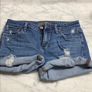 Joe jean shorts☀️
